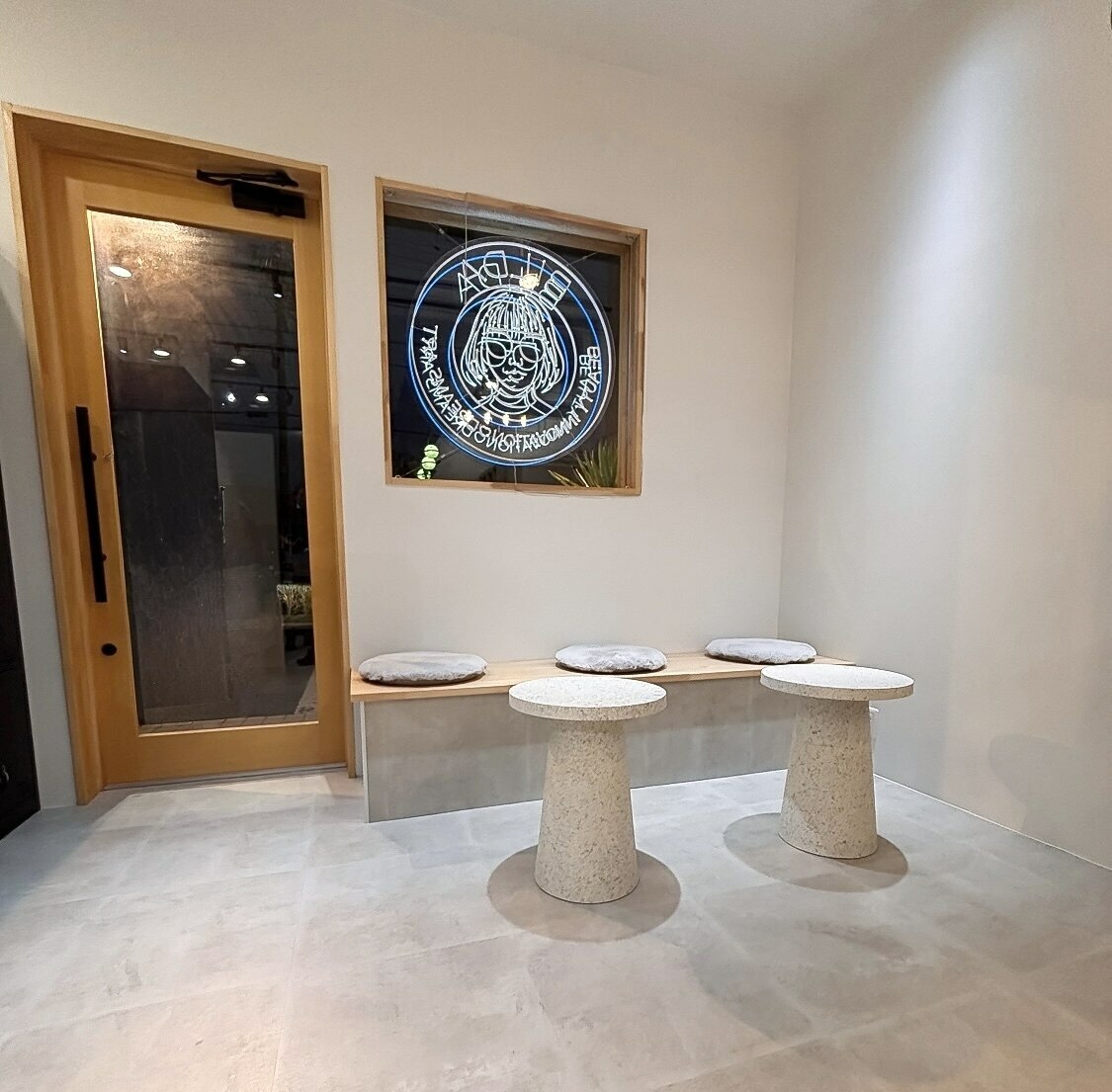 最新のトレンドを取り入れた再現性の高いスタイルを提供